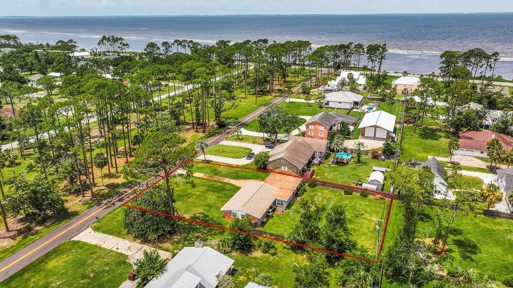109 Allen Memorial Way, Port St. Joe 32456
