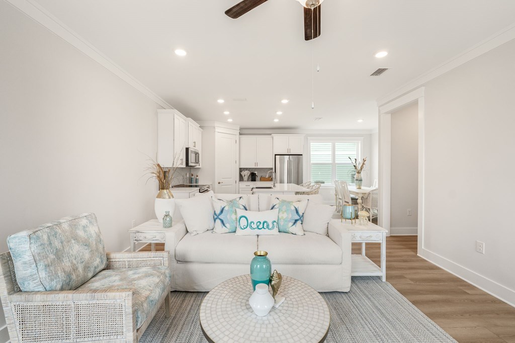 176 Marsh View Ridge Ln, 32456