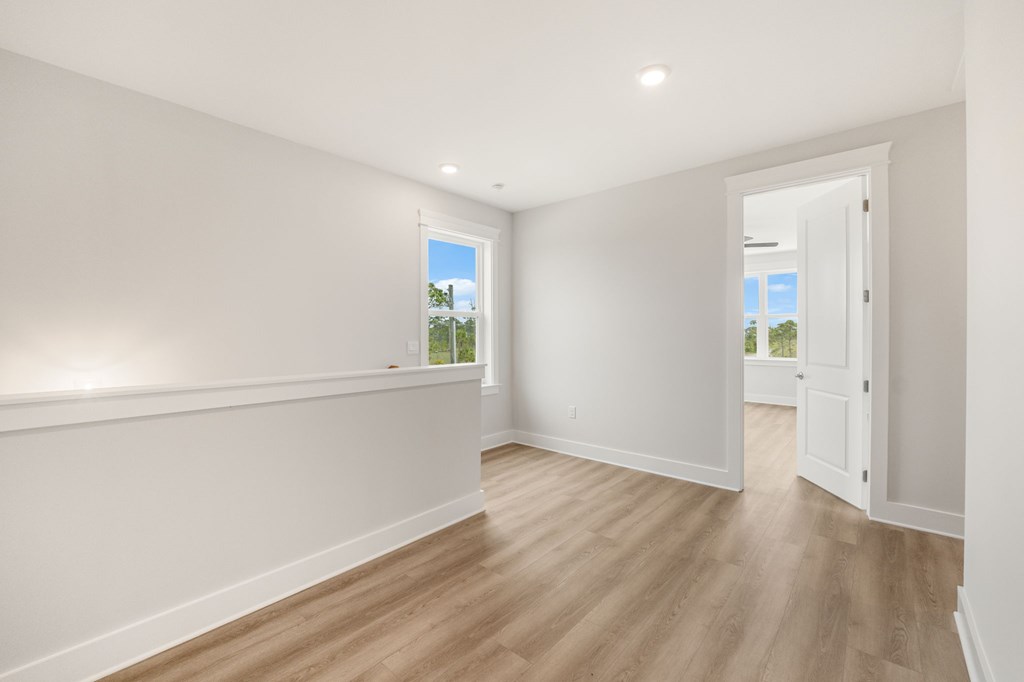 176 Marsh View Ridge Ln, 32456