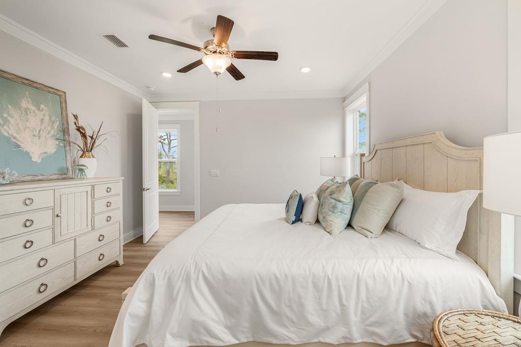 143 Marsh View Ridge Ln, 32456