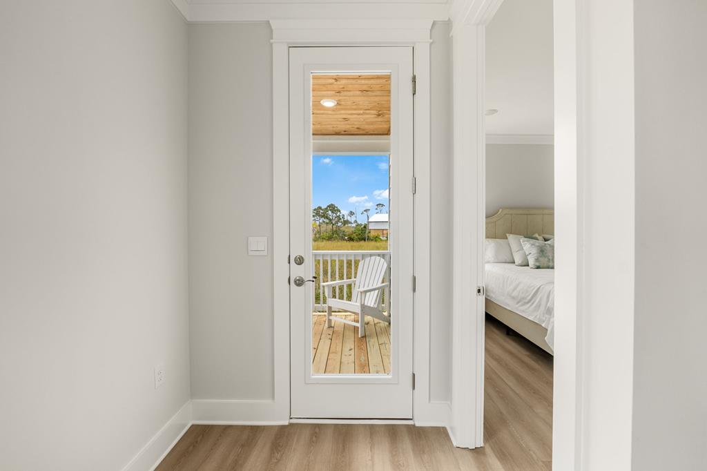 143 Marsh View Ridge Ln, 32456