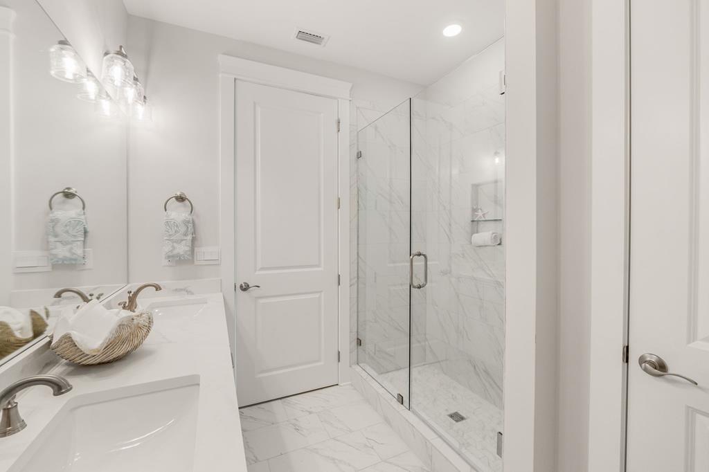 143 Marsh View Ridge Ln, 32456