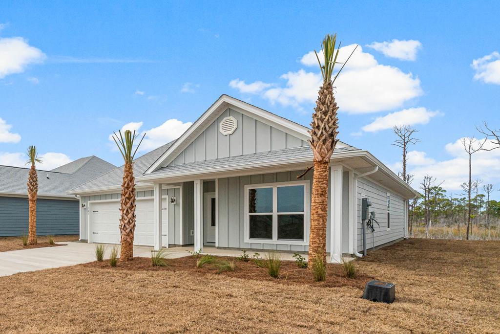 153 Needle Rush Dr, Port St. Joe 32456