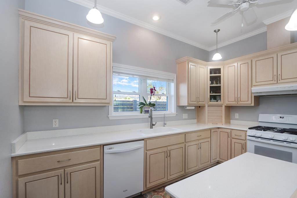 193 Lightkeepers Dr, Port St. Joe 32456