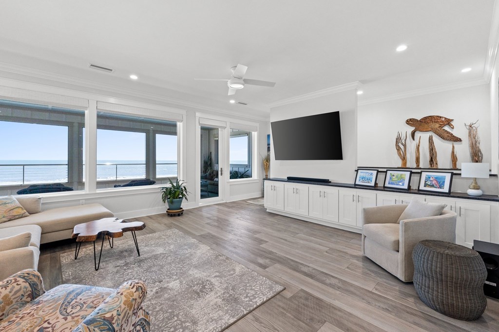 718 Indian Pass Rd, Port St. Joe 32456