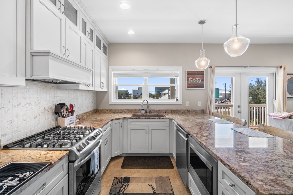 7766 Americus Ave, Port St. Joe 32456