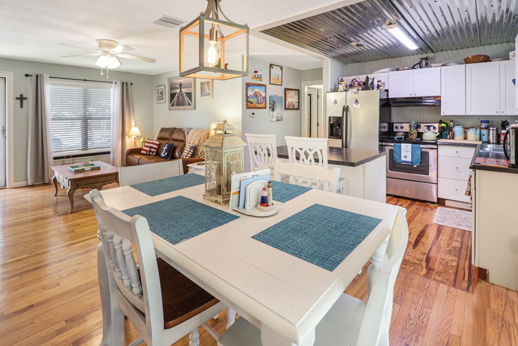 131 Hunter Cir, Port St. Joe 32456