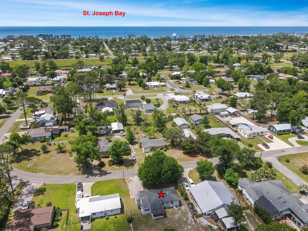 131 Hunter Cir, Port St. Joe 32456