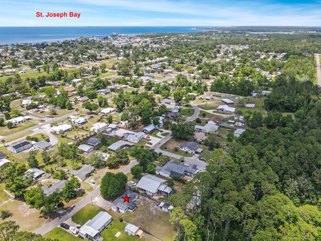 131 Hunter Cir, Port St. Joe 32456