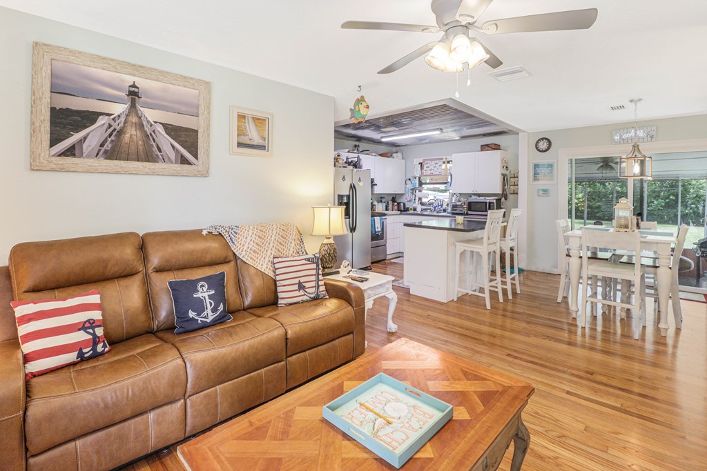 131 Hunter Cir, Port St. Joe 32456