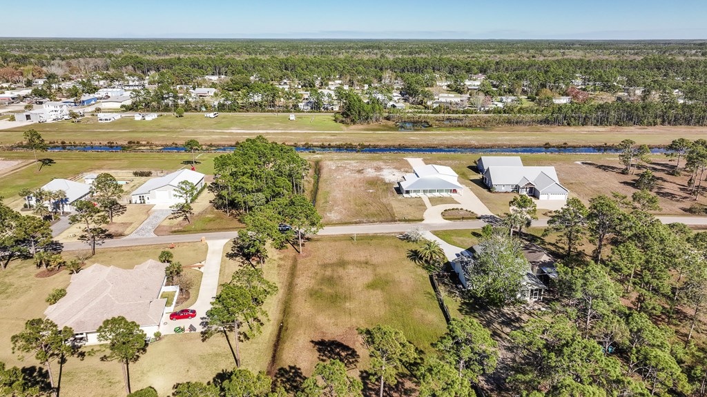 251 Plantation Dr, Port St. Joe 32456
