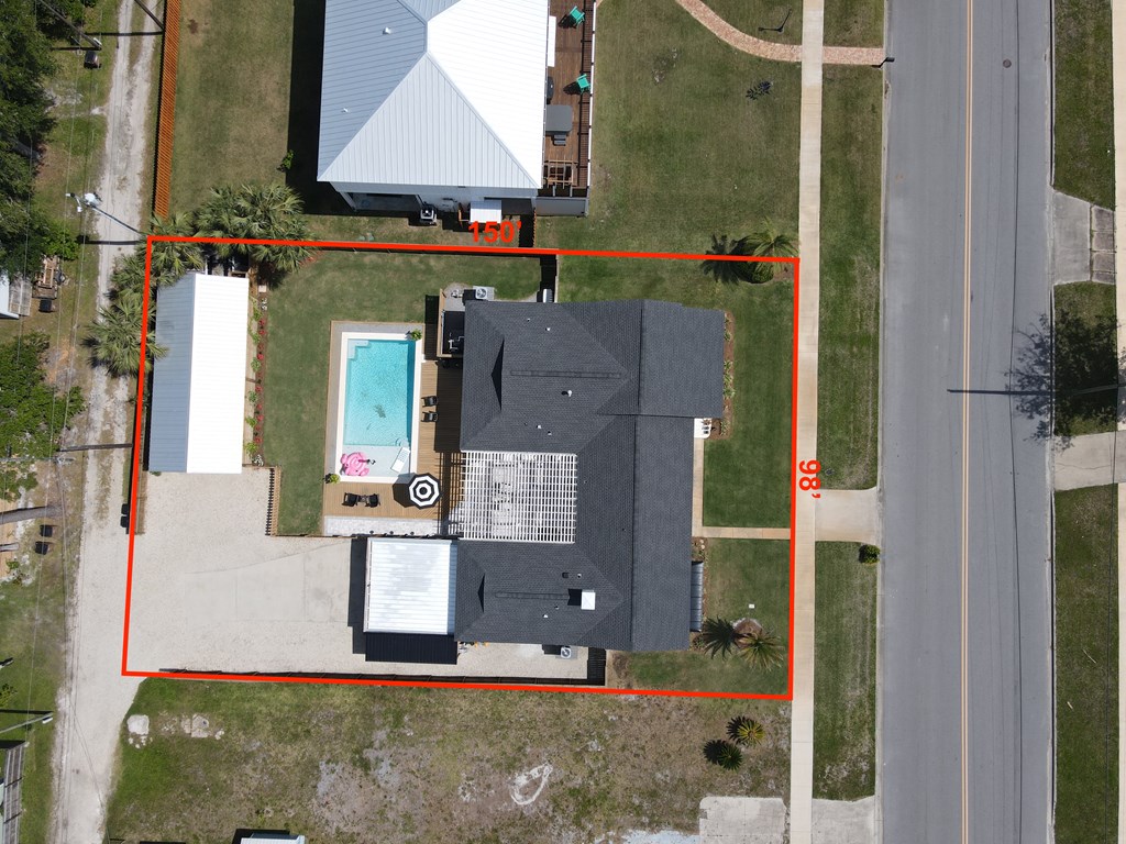 1305 Monument Ave, Port St. Joe 32456