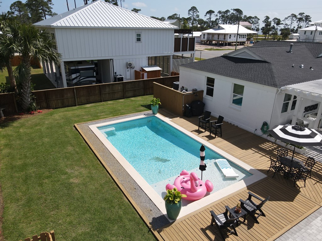 1305 Monument Ave, Port St. Joe 32456