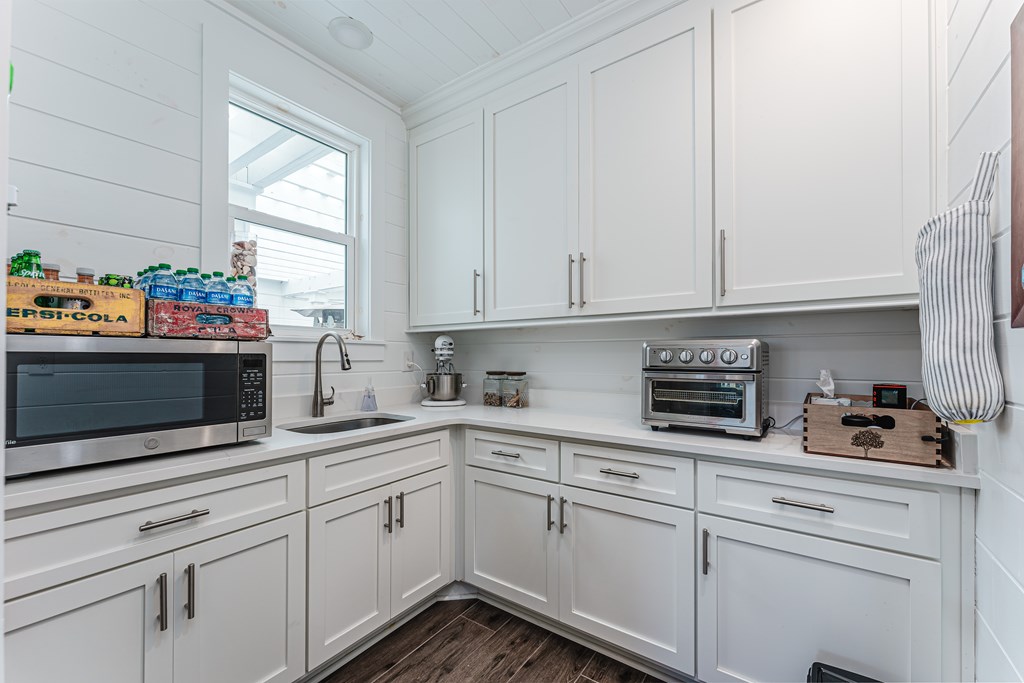1305 Monument Ave, Port St. Joe 32456