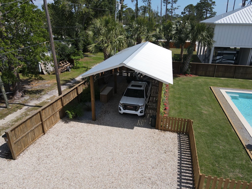 1305 Monument Ave, Port St. Joe 32456