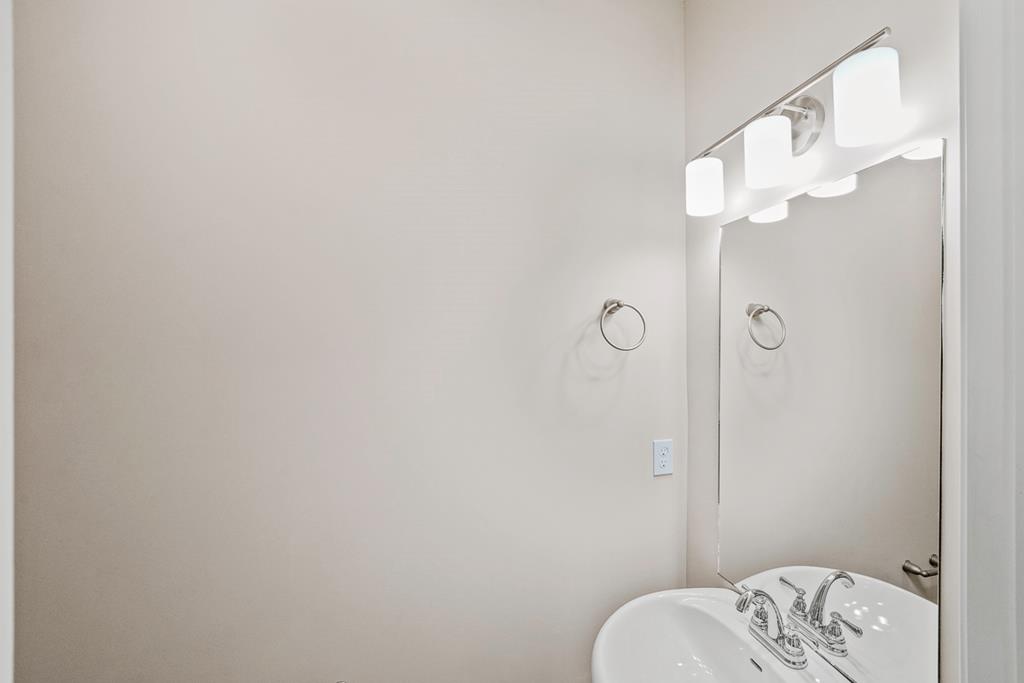 144 Canvas Ln, Port St. Joe 32456