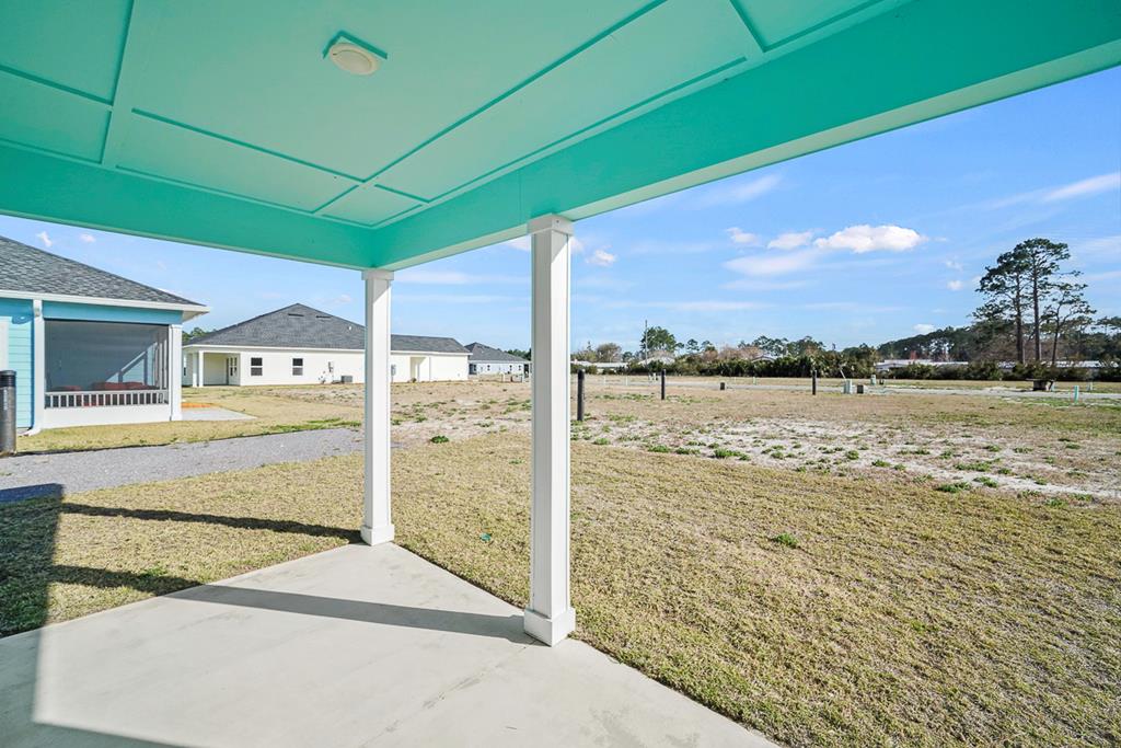 144 Canvas Ln, Port St. Joe 32456