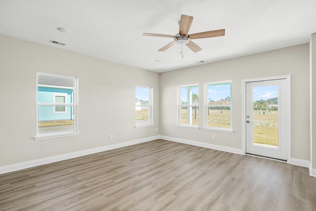 144 Canvas Ln, Port St. Joe 32456