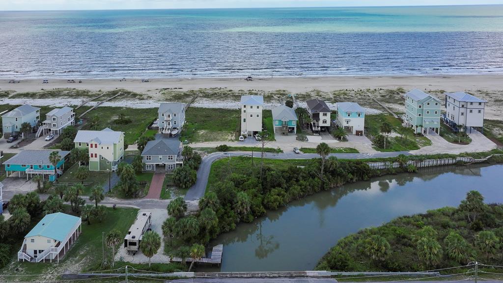 1 Sweetwater Shores Dr, Port St. Joe 32456