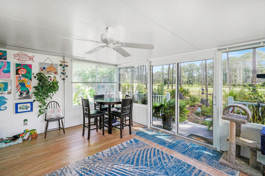 277 Country Club Rd # 2, Port St. Joe 32456 Unit: A-2