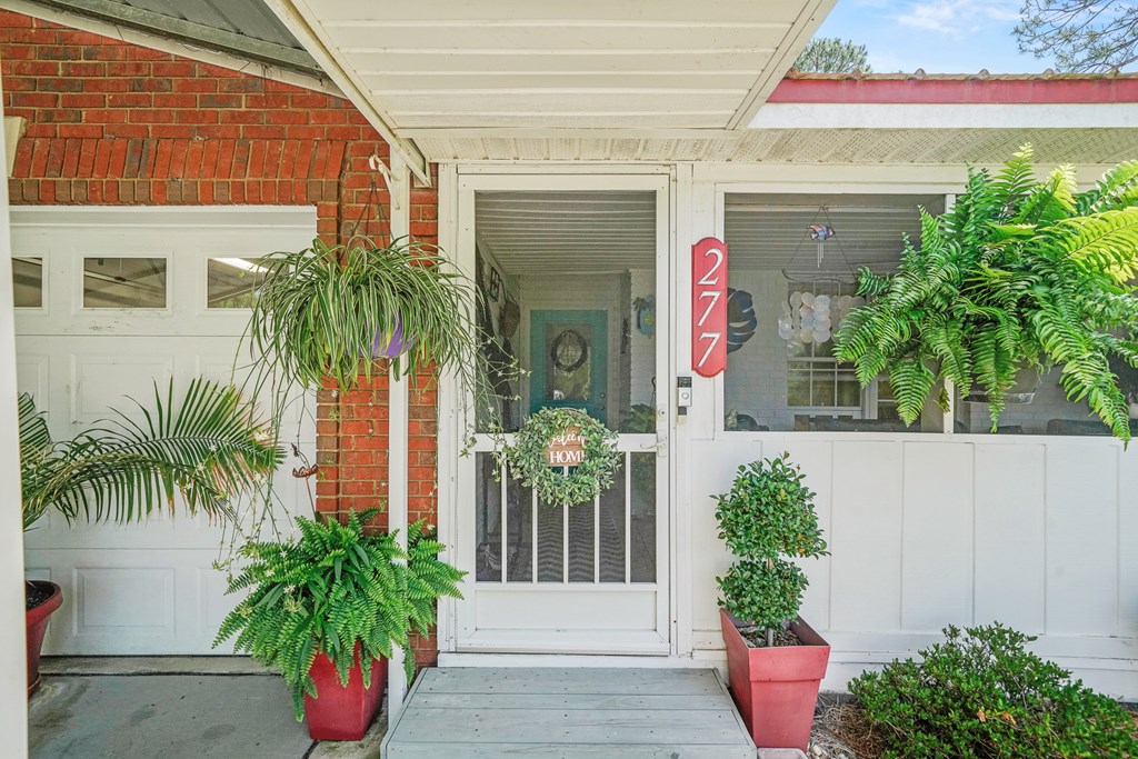 277 Country Club Rd # 2, Port St. Joe 32456 Unit: A-2