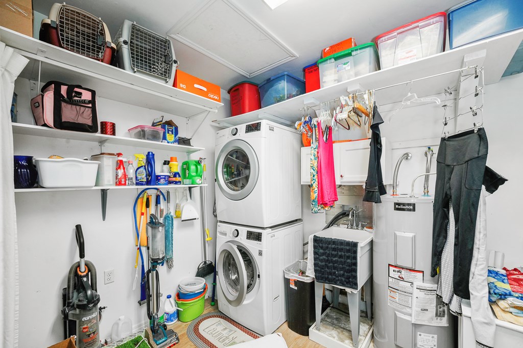 277 Country Club Rd # 2, Port St. Joe 32456 Unit: A-2