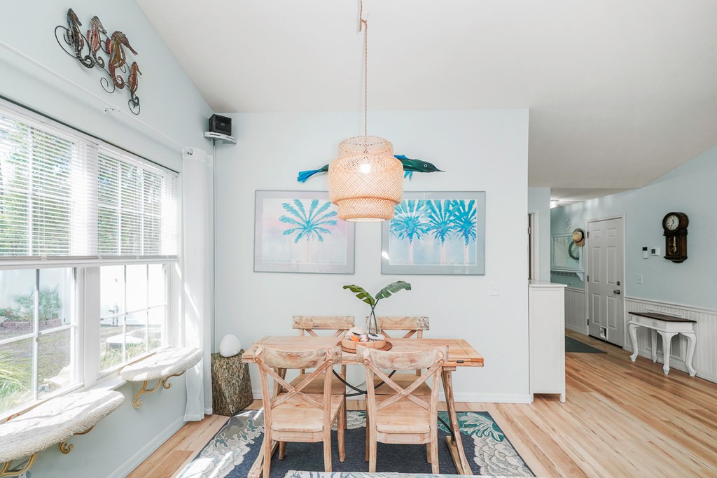 277 Country Club Rd # 2, Port St. Joe 32456 Unit: A-2