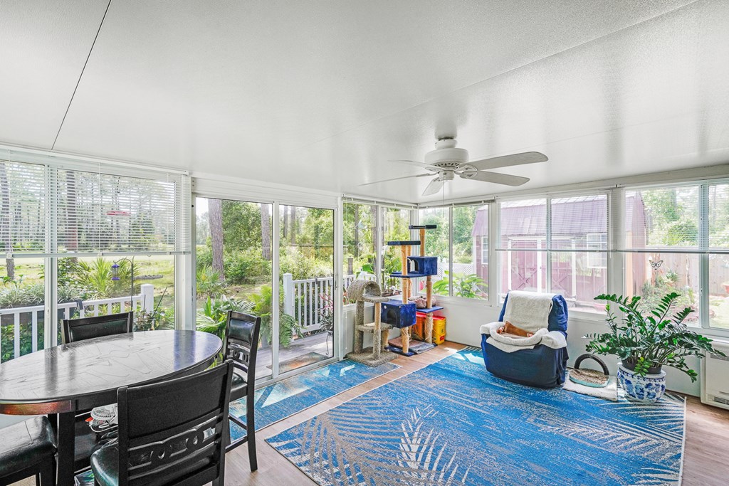 277 Country Club Rd # 2, Port St. Joe 32456 Unit: A-2