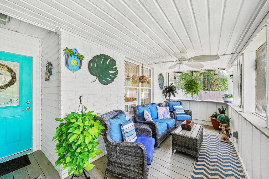 277 Country Club Rd # 2, Port St. Joe 32456 Unit: A-2