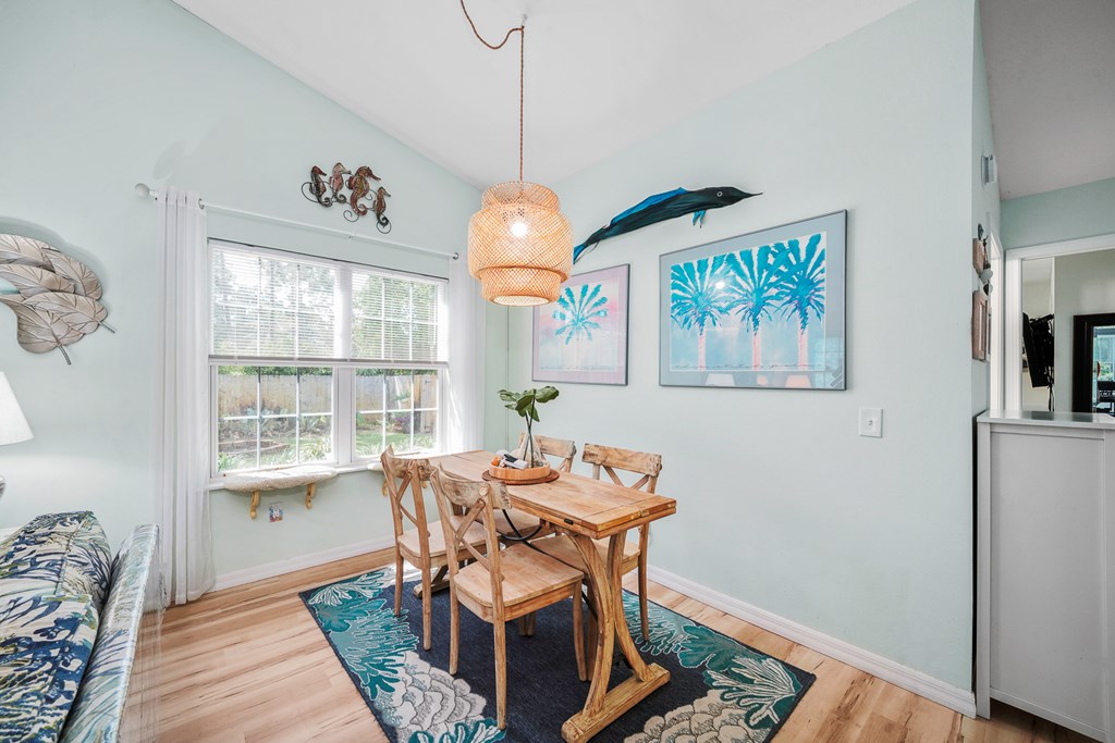 277 Country Club Rd # 2, Port St. Joe 32456 Unit: A-2