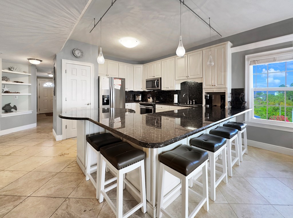 198 Club Dr # 2a, Port St. Joe 32456 Unit: 2a