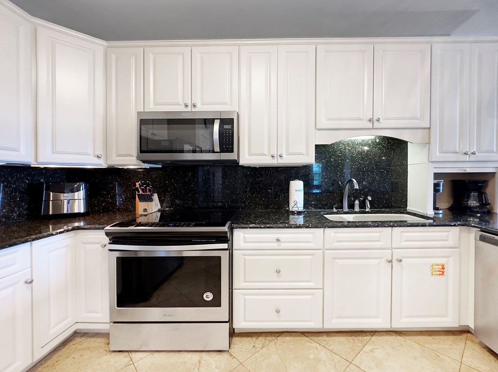 198 Club Dr # 2a, Port St. Joe 32456 Unit: 2a