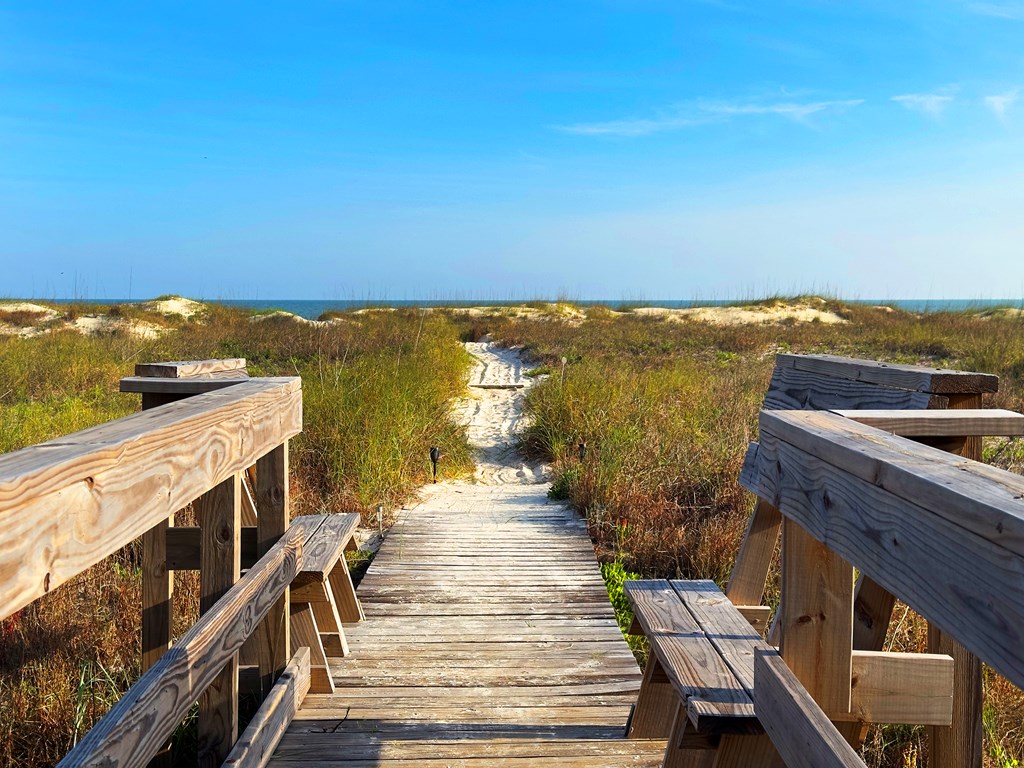 198 Club Dr # 2a, Port St. Joe 32456 Unit: 2a