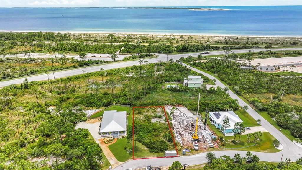 205 Sting Ray Ln, Port St. Joe 32456