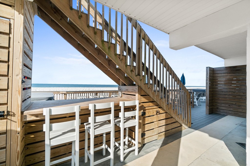 1303 Hwy 98, 32456