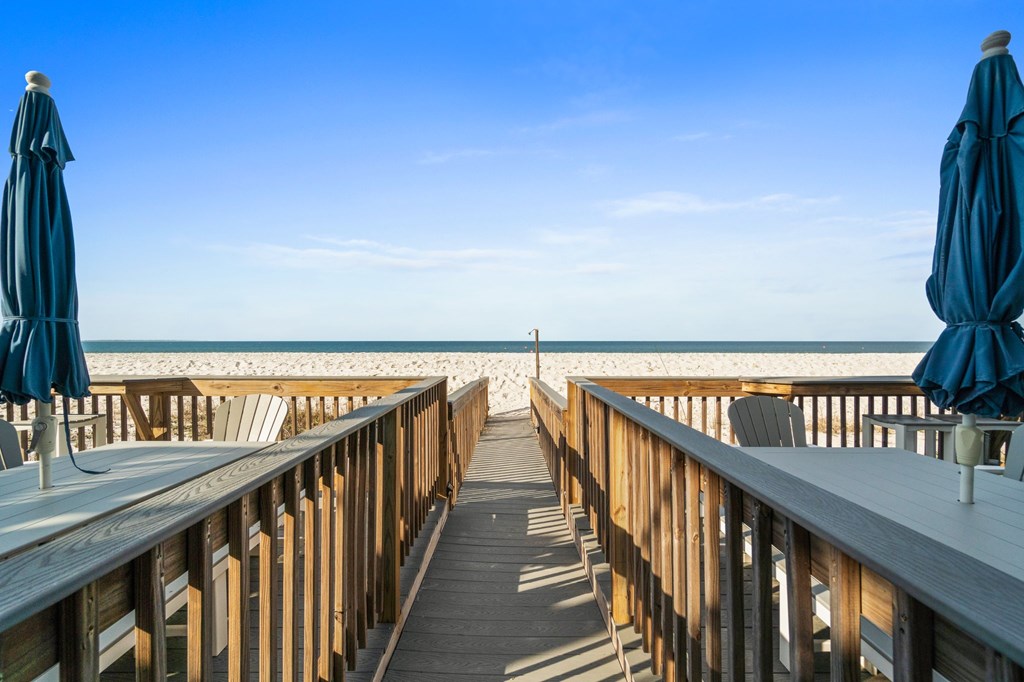 1303 Hwy 98, 32456