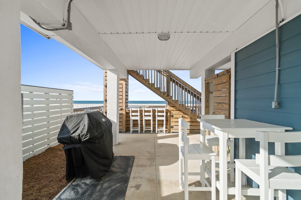 1303 Hwy 98, 32456