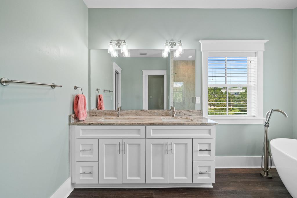 225 Cord Grass Way, Port St. Joe 32456