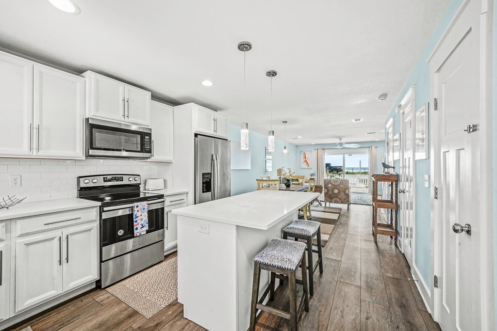 7166 Hwy 98 W, Port St. Joe 32456