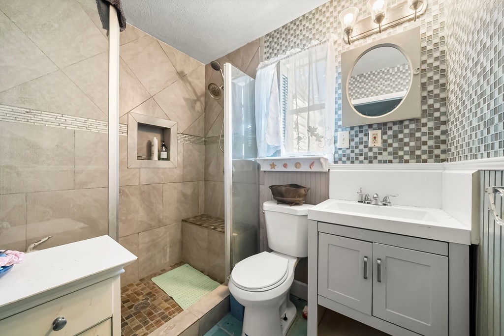 181 Pilot Dr, Port St. Joe 32456