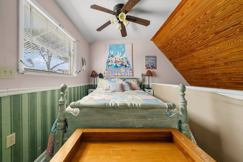 181 Pilot Dr, Port St. Joe 32456