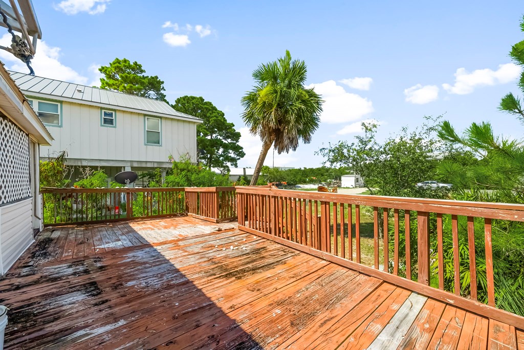 181 Pilot Dr, Port St. Joe 32456