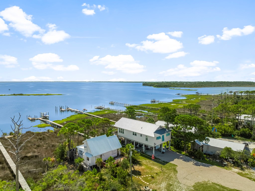 181 Pilot Dr, Port St. Joe 32456