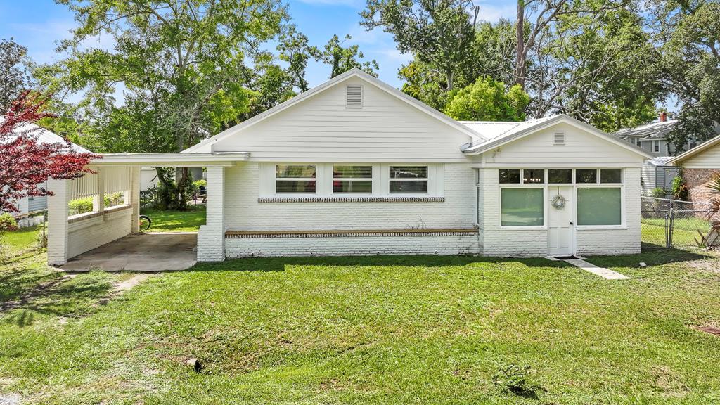 508 7th St, Port St. Joe 32456