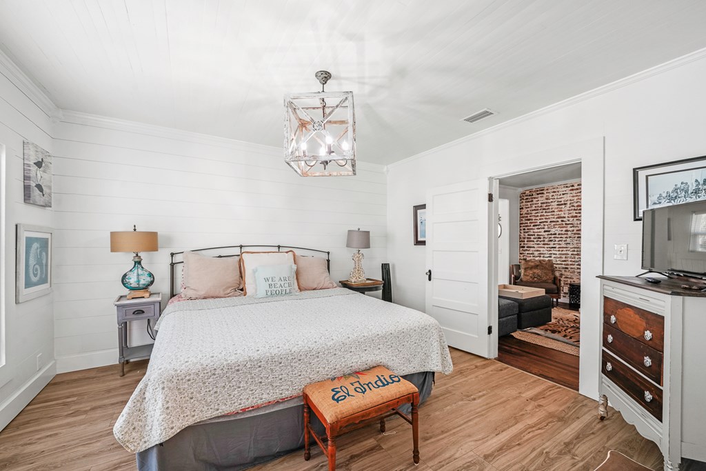 508 7th St, Port St. Joe 32456