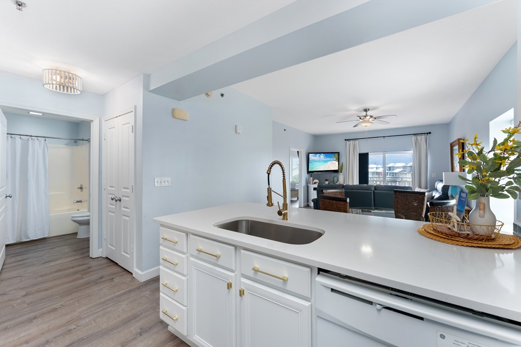 3300 Hwy 98 # 304, Mexico Beach 32456 Unit: 304