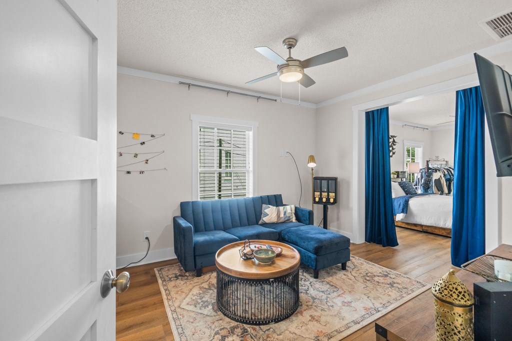 59 Ave D, 32320