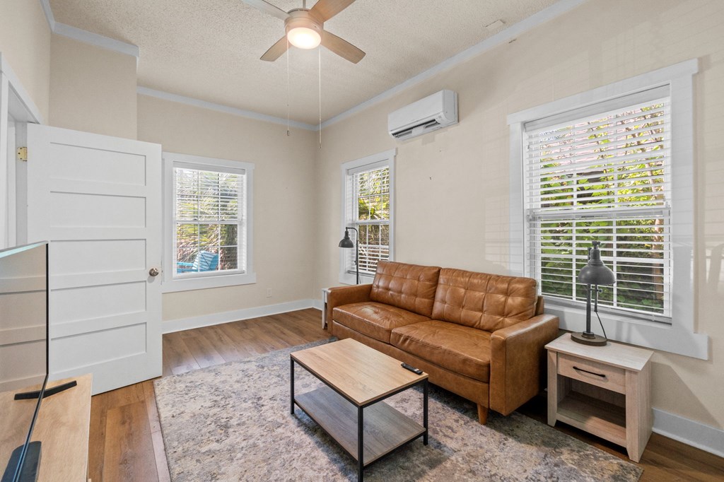 59 Ave D, 32320