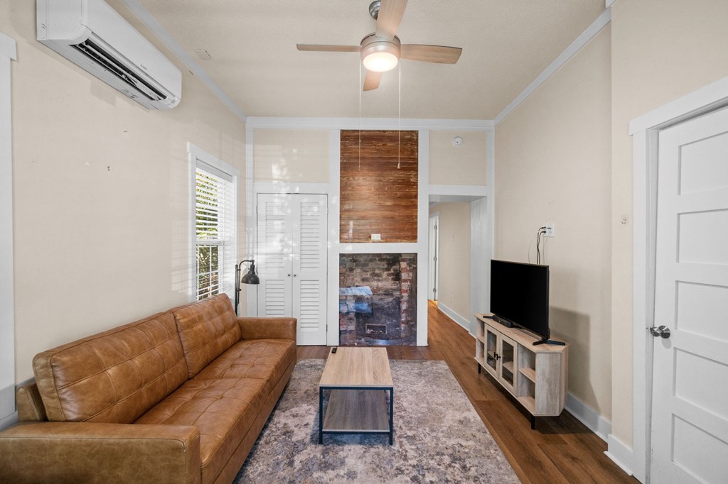 59 Ave D, 32320