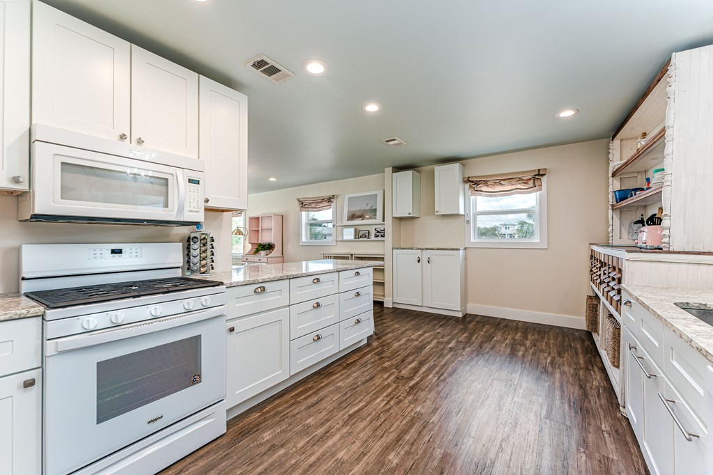 138 Atlantic St, Port St. Joe 32456